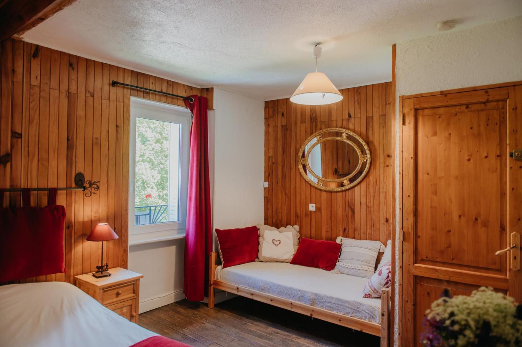 Les Primeveres Saint-Jean-Saint-Nicolas Экстерьер фото